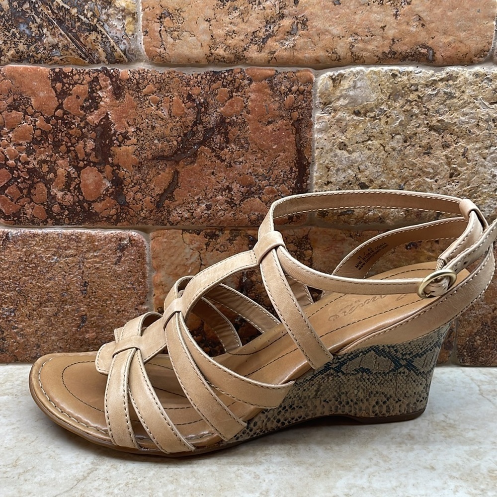 Crown Born Sandals Leather Size 11 Strappy Snake Print Heel Vedge Shoes Nude - Picture 11 of 15